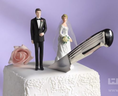 فروپاشی نهاد خانواده در امریکا/ جریمه ۲ هزار دلاری برای ازدواج!